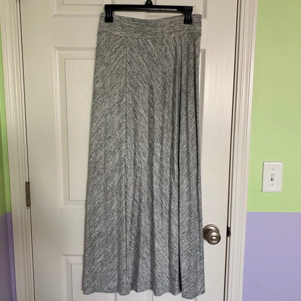 Lou & grey loft maxi skirt never worn!